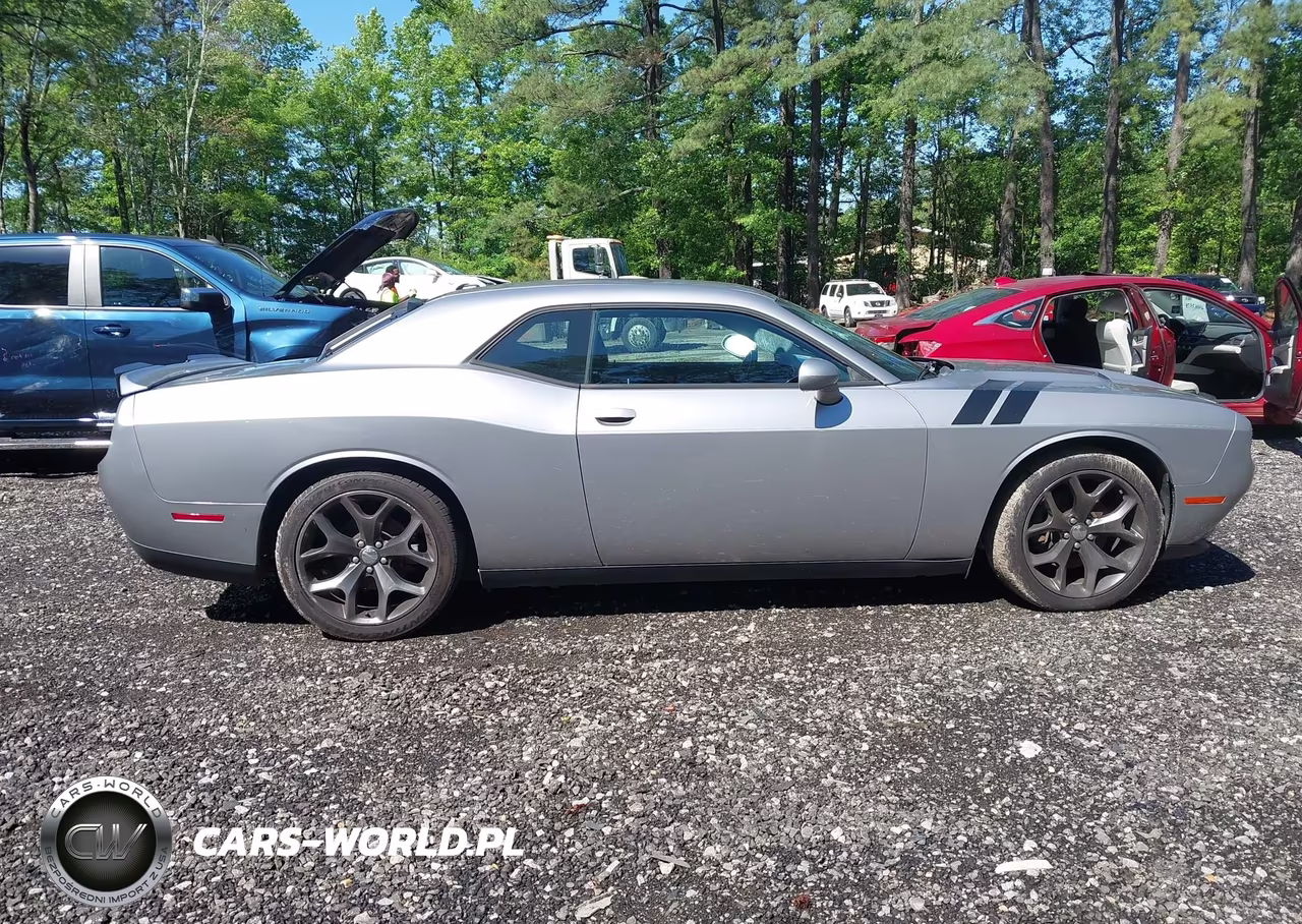 2015 Dodge Challenger Sxt VIN:2C3CDZAG0FH856067 - 14