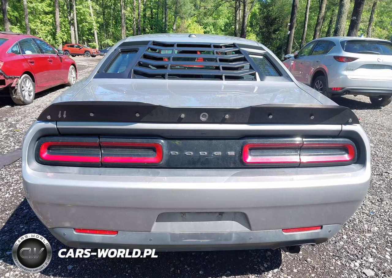 2015 Dodge Challenger Sxt VIN:2C3CDZAG0FH856067 - 17