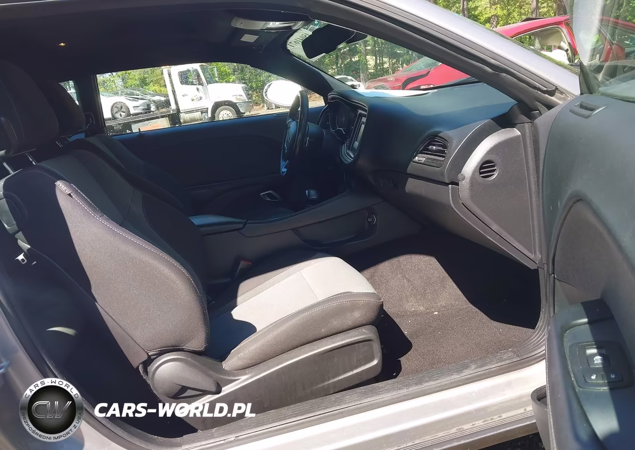 2015 Dodge Challenger Sxt VIN:2C3CDZAG0FH856067 - 5