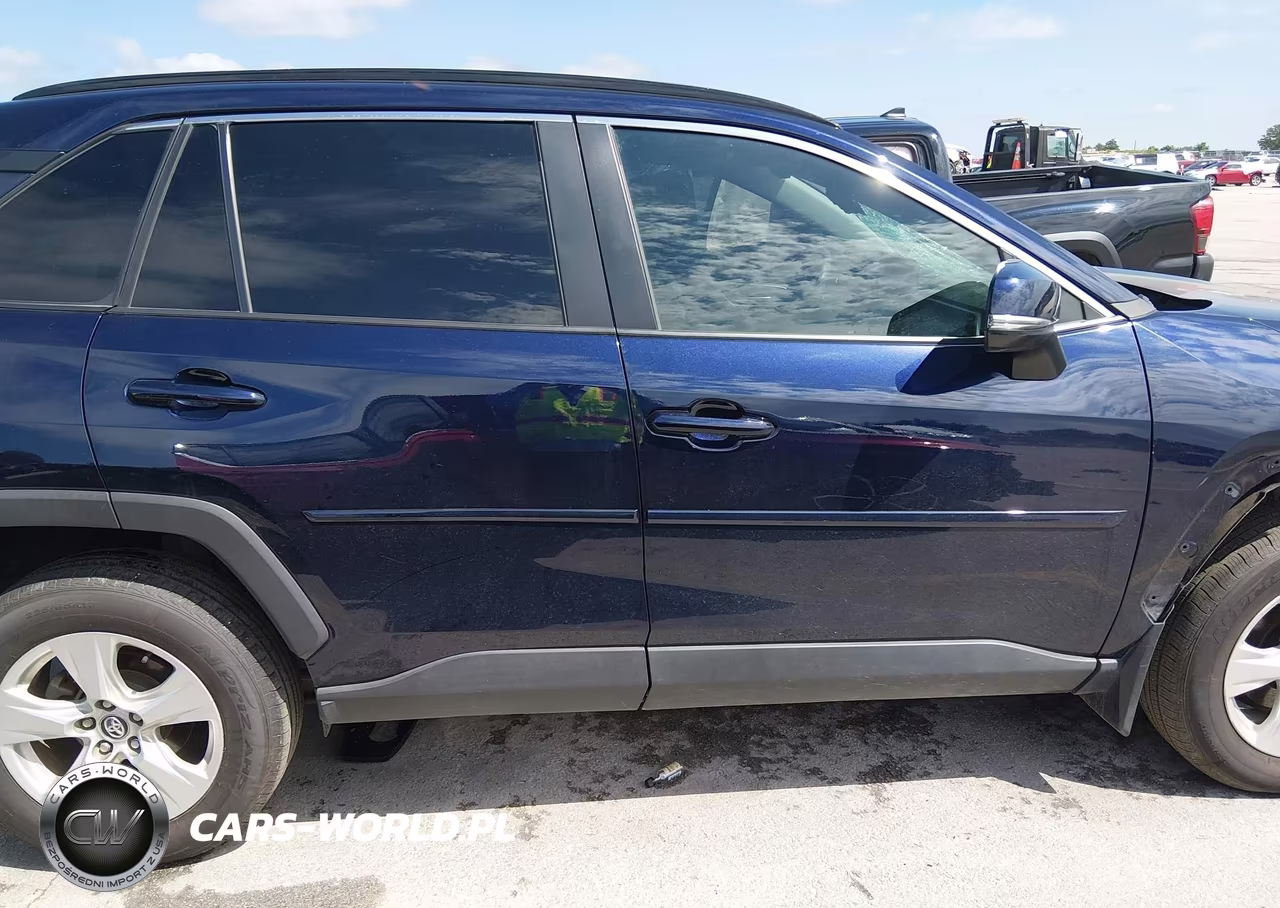 2020 Toyota Rav4 Xle VIN:2T3W1RFV2LC047126 - 14