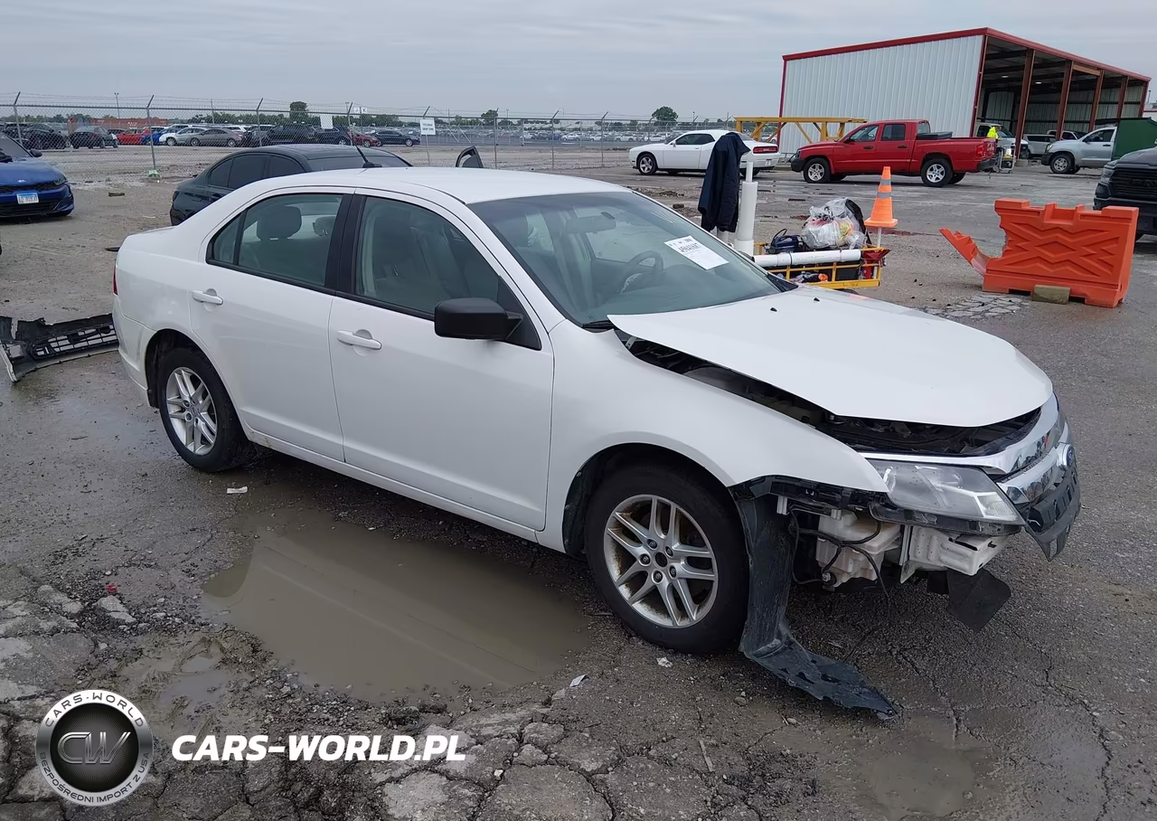 2011 Ford Fusion S