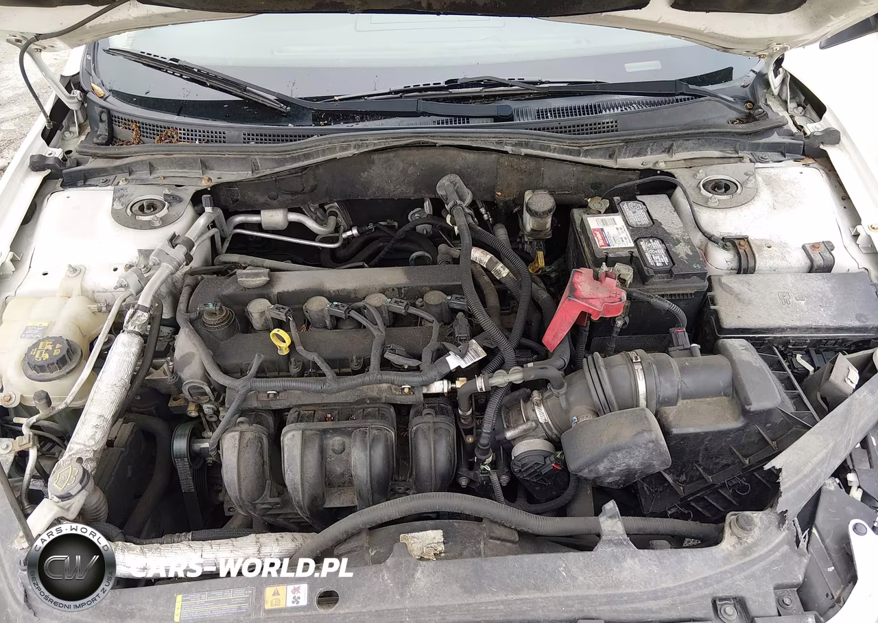 2011 Ford Fusion S VIN:3FAHP0GA6BR226694 - 10