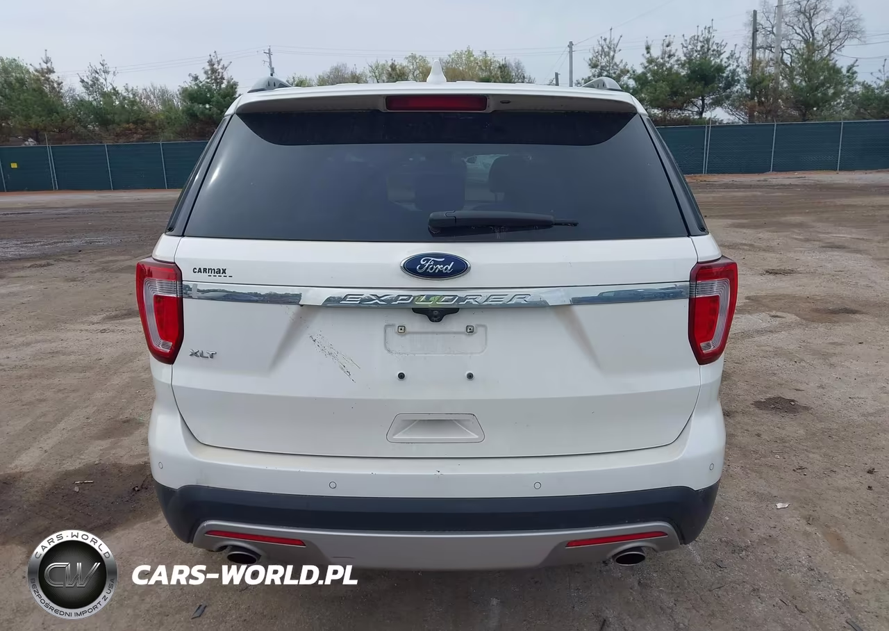 2017 Ford Explorer Xlt VIN:1FM5K7D85HGD50957 - 16