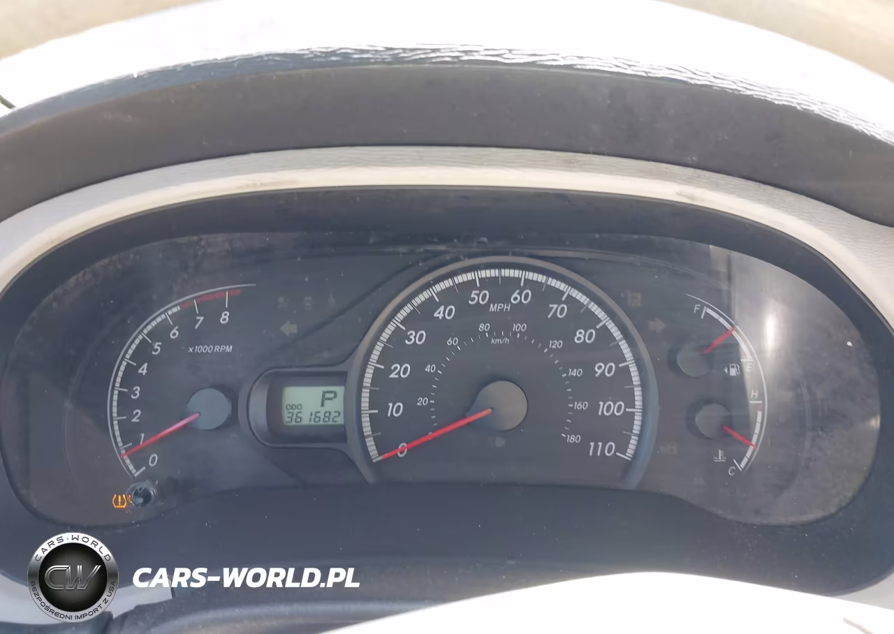 2011 Toyota Sienna Le V6 VIN:5TDKK3DC5BS088973 - 7