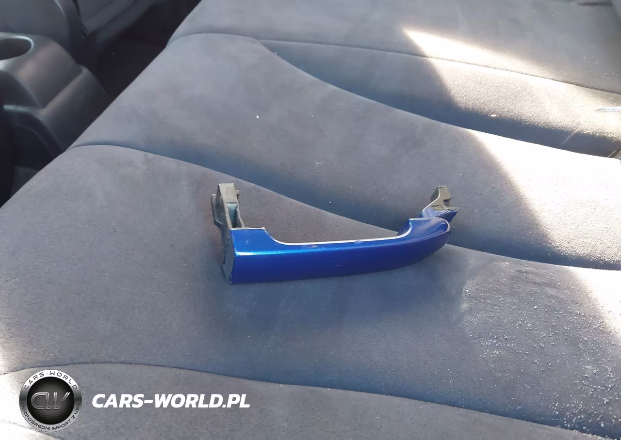 2009 Nissan Versa 1.8S VIN:3N1BC13E09L416324 - 12