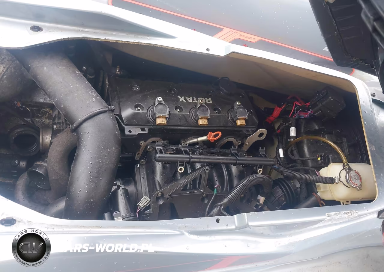2018 Sea Doo Rxt-300 VIN:YDV07583A818 - 10