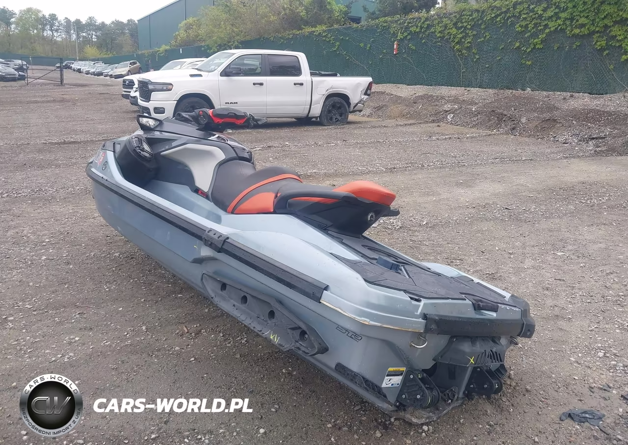 2018 Sea Doo Rxt-300 VIN:YDV07583A818 - 3