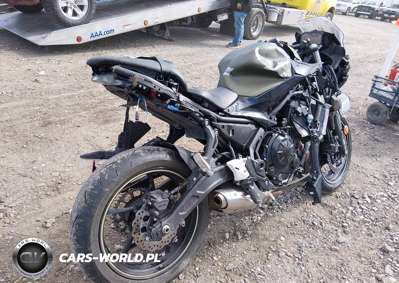 2024 Kawasaki Ex650 R VIN:ML5EXER14RDAD2751 - 4