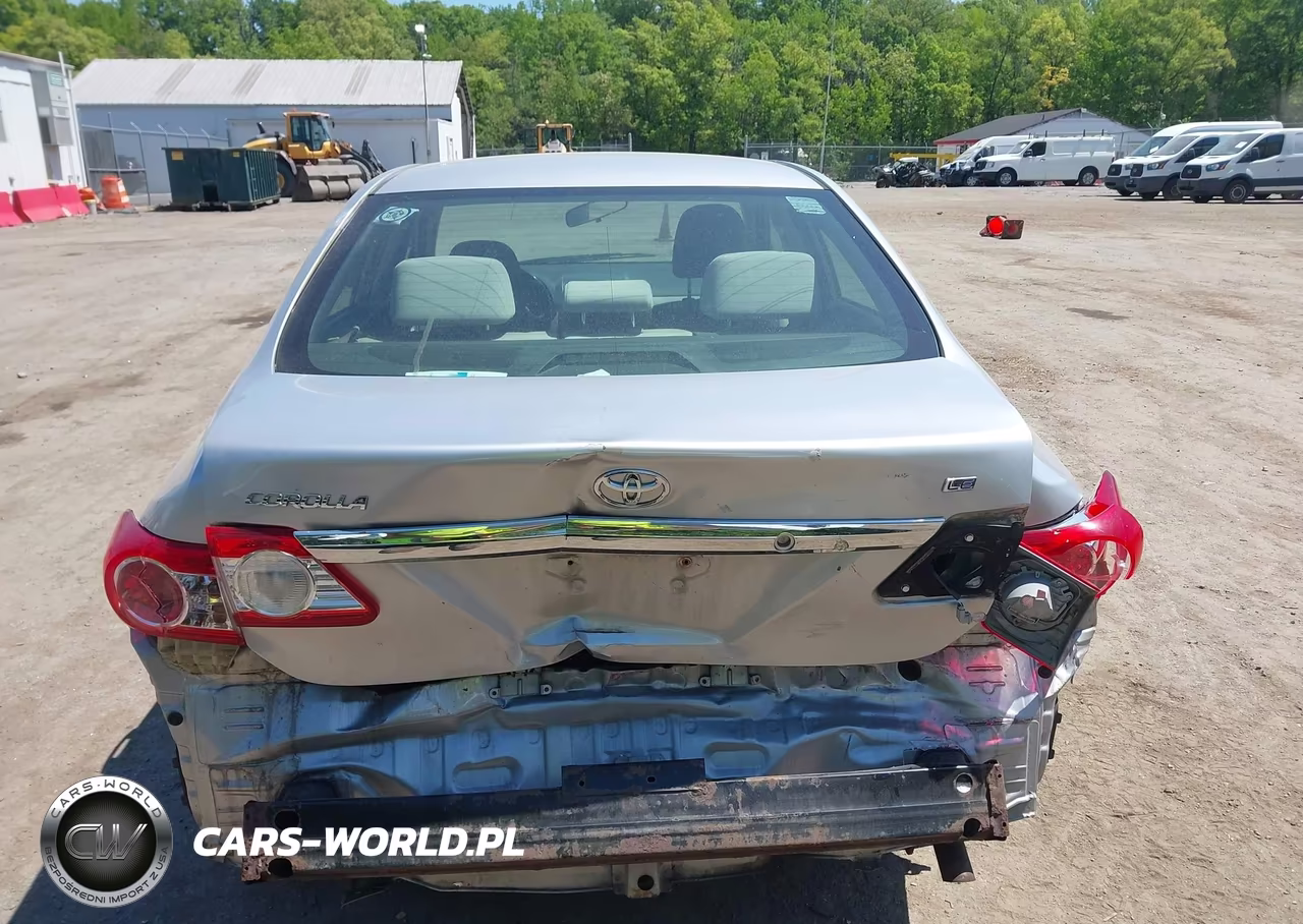 2011 Toyota Corolla Le VIN:JTDBU4EE6B9137175 - 16
