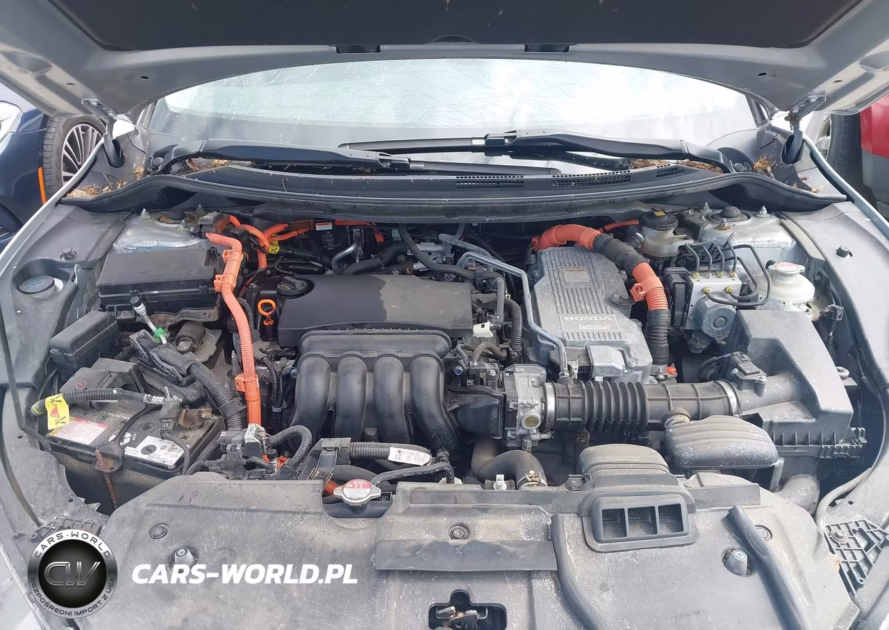 2018 Honda Clarity Plug-In Hybrid VIN:JHMZC5F15JC011604 - 10