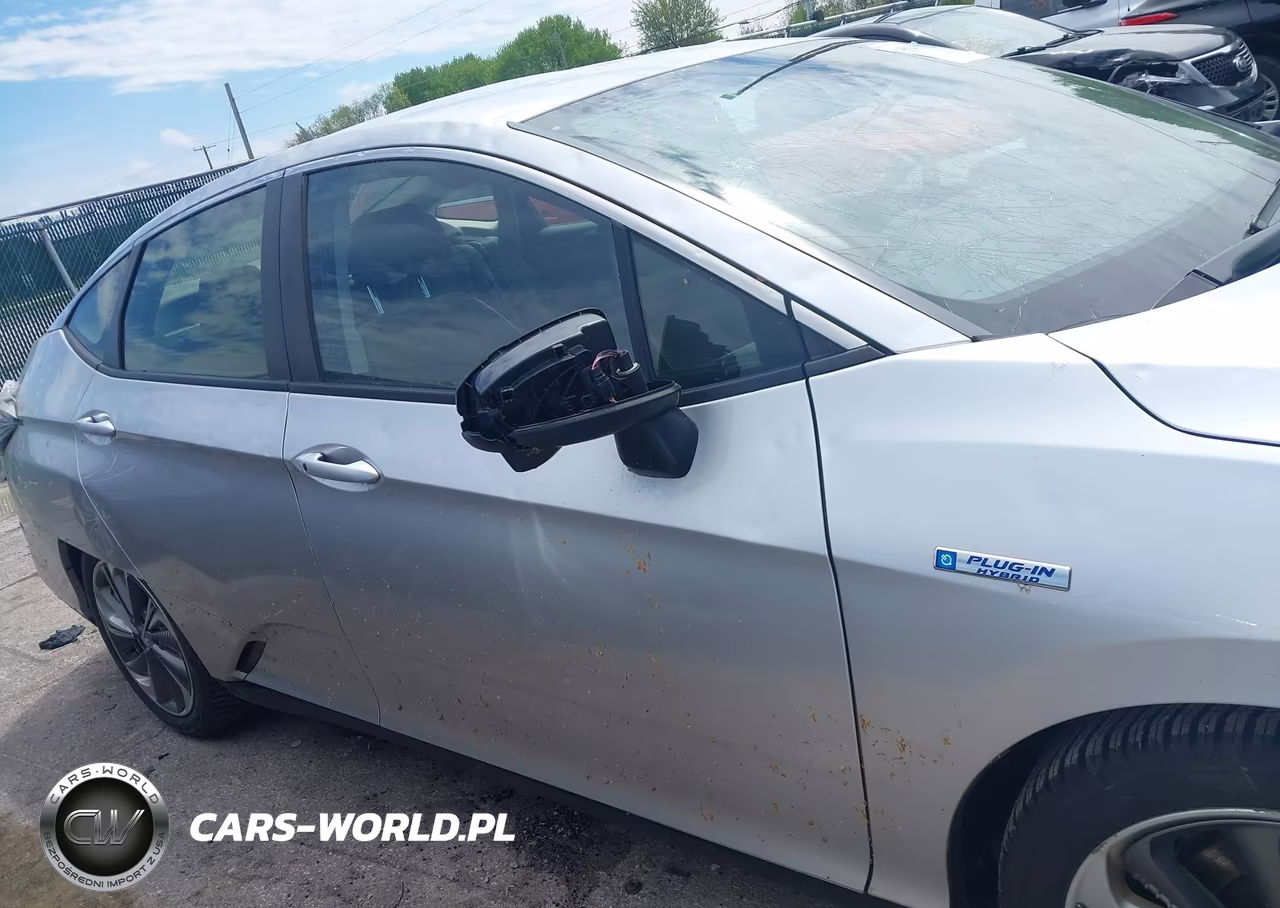 2018 Honda Clarity Plug-In Hybrid VIN:JHMZC5F15JC011604 - 13