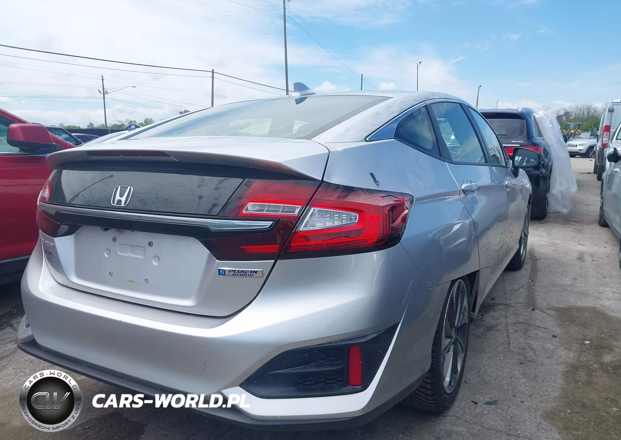 2018 Honda Clarity Plug-In Hybrid VIN:JHMZC5F15JC011604 - 4
