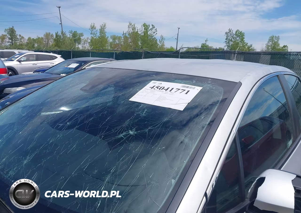2018 Honda Clarity Plug-In Hybrid VIN:JHMZC5F15JC011604 - 6