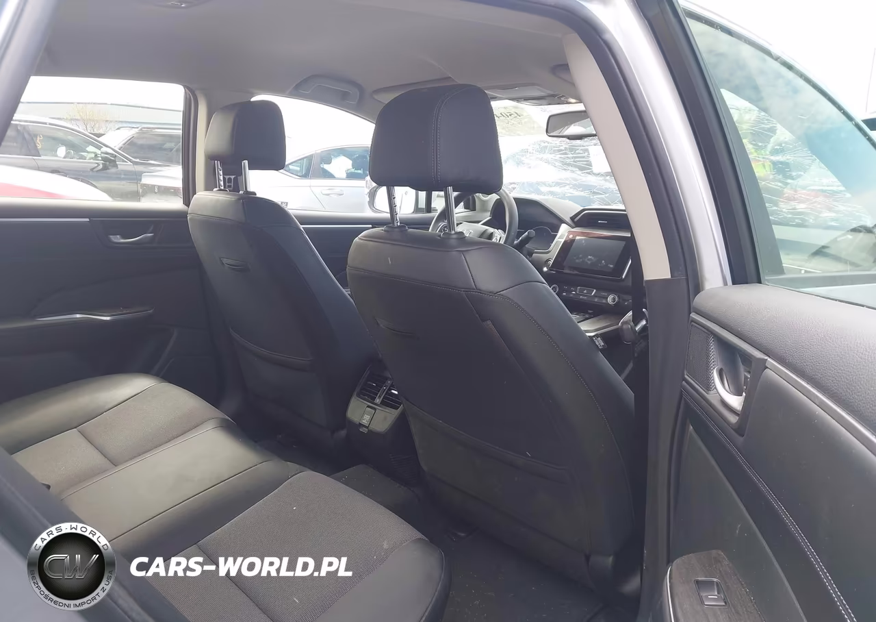 2018 Honda Clarity Plug-In Hybrid VIN:JHMZC5F15JC011604 - 8