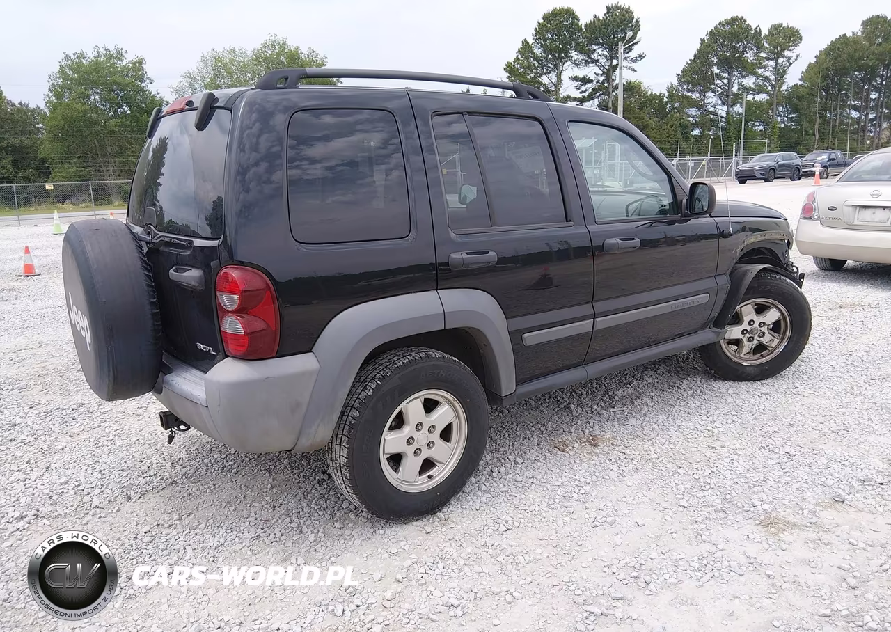 2006 Jeep Liberty Sport VIN:1J4GK48KX6W137713 - 4