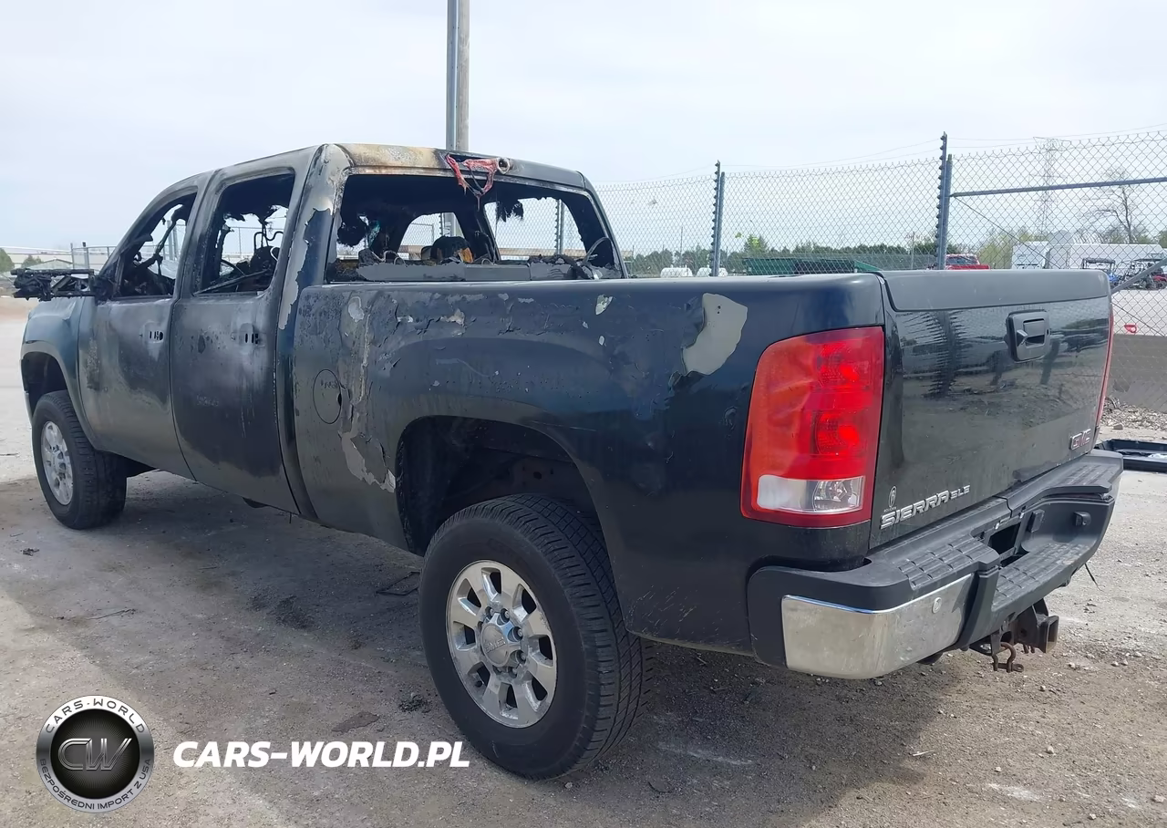 2013 GMC Sierra 2500Hd Sle VIN:1GT120CG9DF104268 - 3