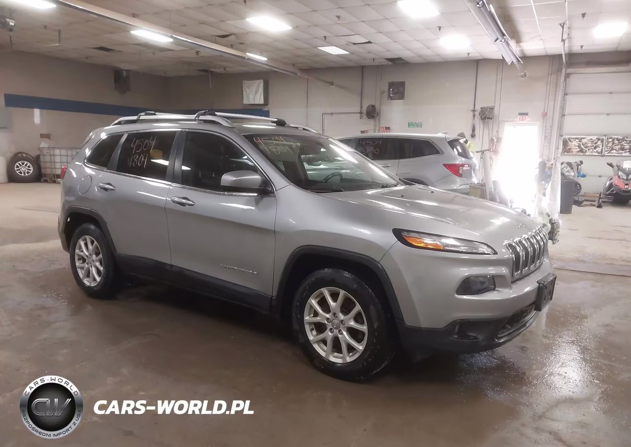 2015 Jeep Cherokee Latitude – zdjęcie 1 z 16