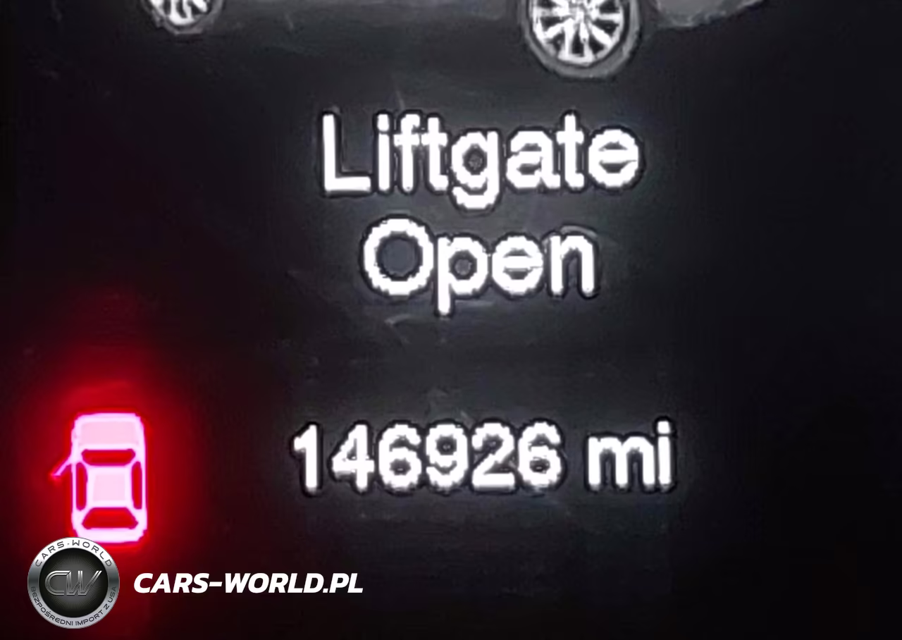 2015 Jeep Cherokee Latitude VIN:1C4PJMCSXFW660066 - 15