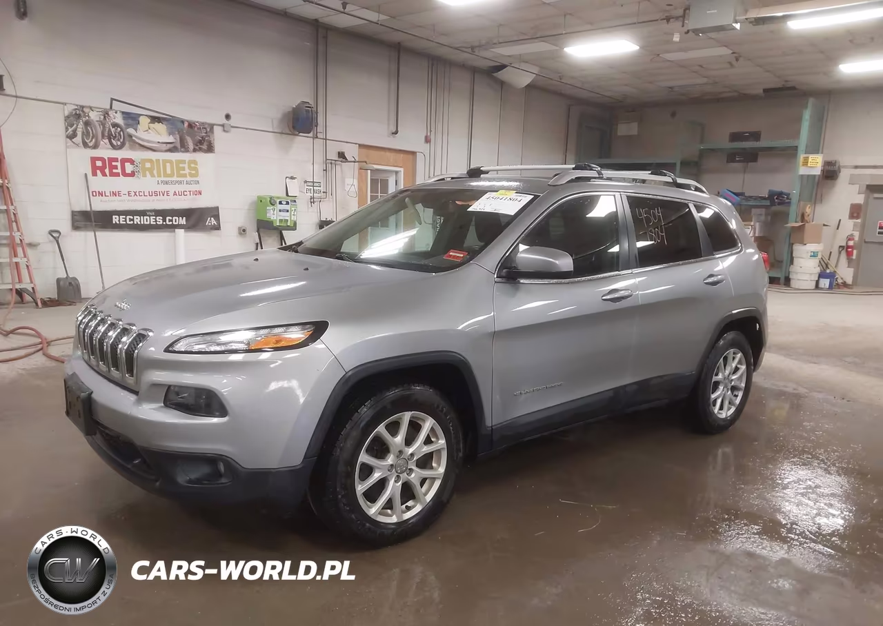2015 Jeep Cherokee Latitude VIN:1C4PJMCSXFW660066 - 2