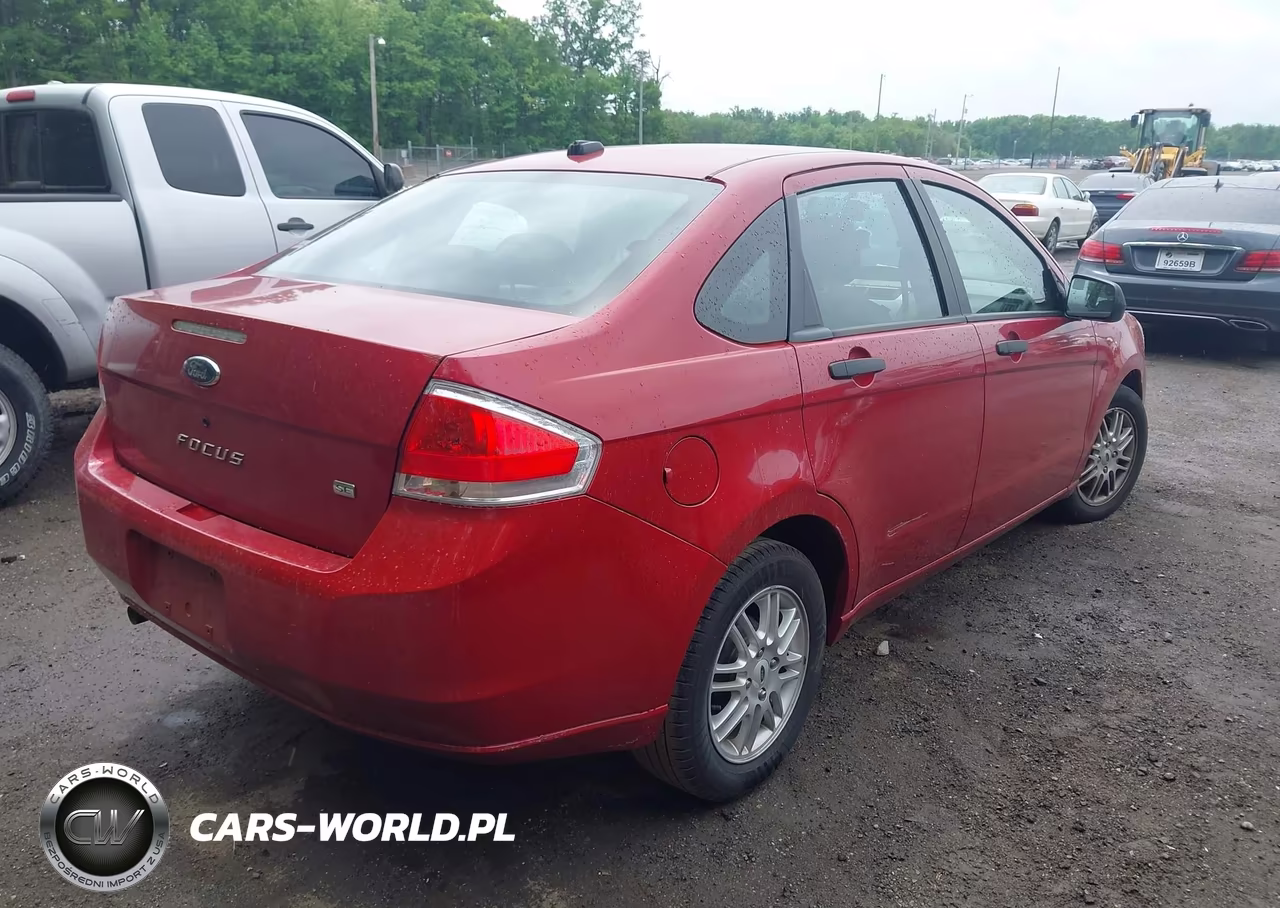 2009 Ford Focus Se VIN:1FAHP35N19W230117 - 4