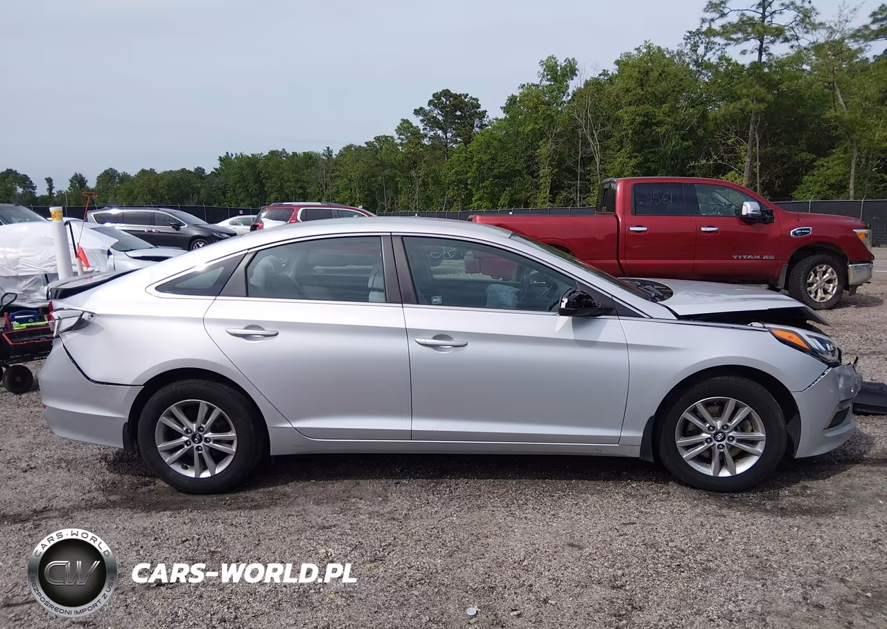 2015 Hyundai Sonata Se VIN:5NPE24AF1FH148759 - 13