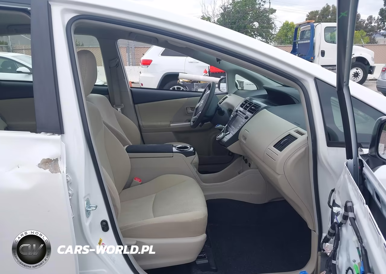 2012 Toyota Prius V Five-Three-Two VIN:JTDZN3EU7C3162376 - 5