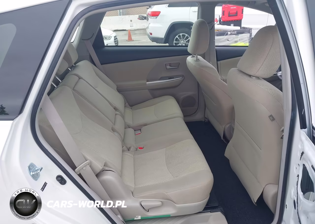2012 Toyota Prius V Five-Three-Two VIN:JTDZN3EU7C3162376 - 8