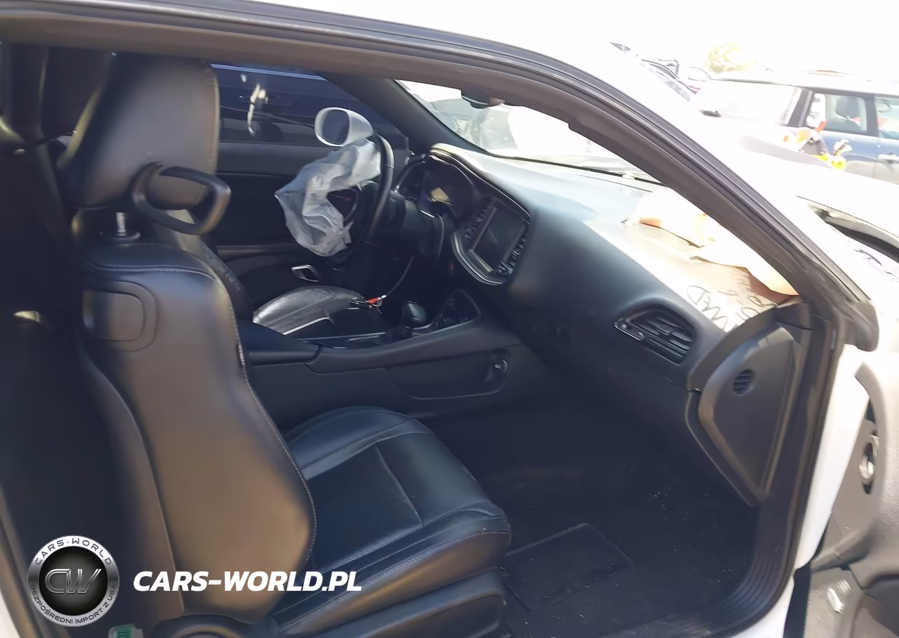 2016 Dodge Challenger R-T Plus VIN:2C3CDZBT3GH120088 - 5