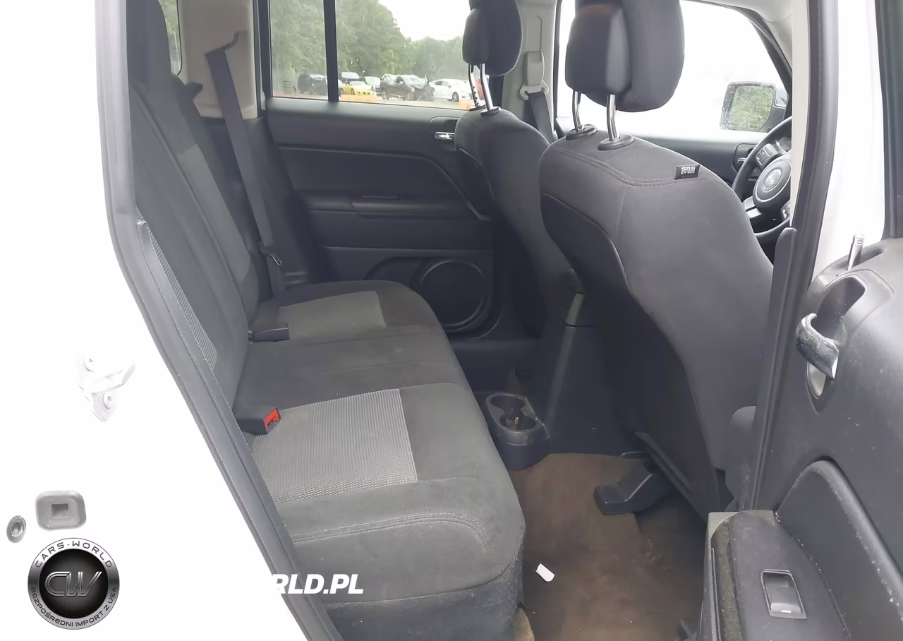 2017 Jeep Patriot Sport Fwd VIN:1C4NJPBA9HD149500 - 8