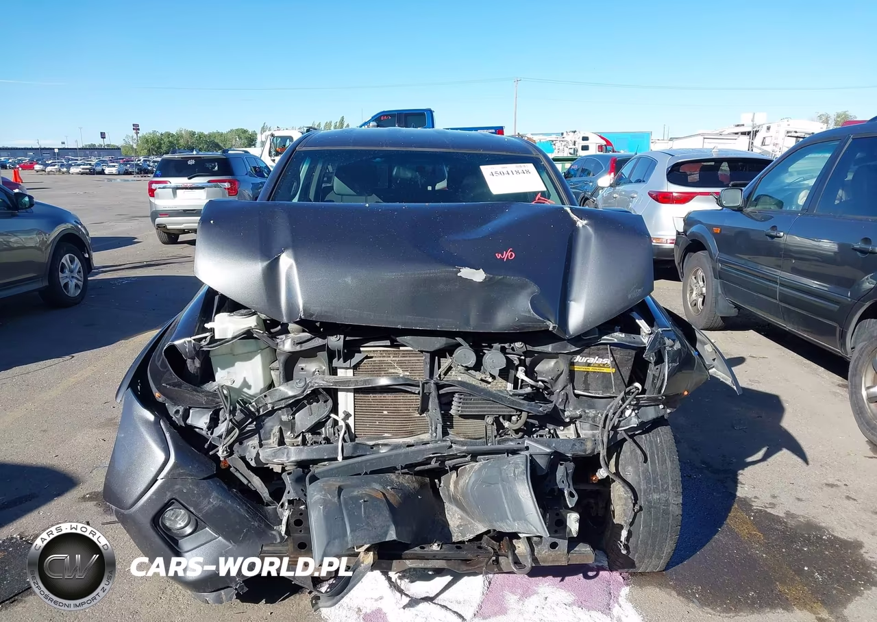 2014 Toyota Tacoma Base V6 VIN:3TMLU4EN3EM148001 - 12