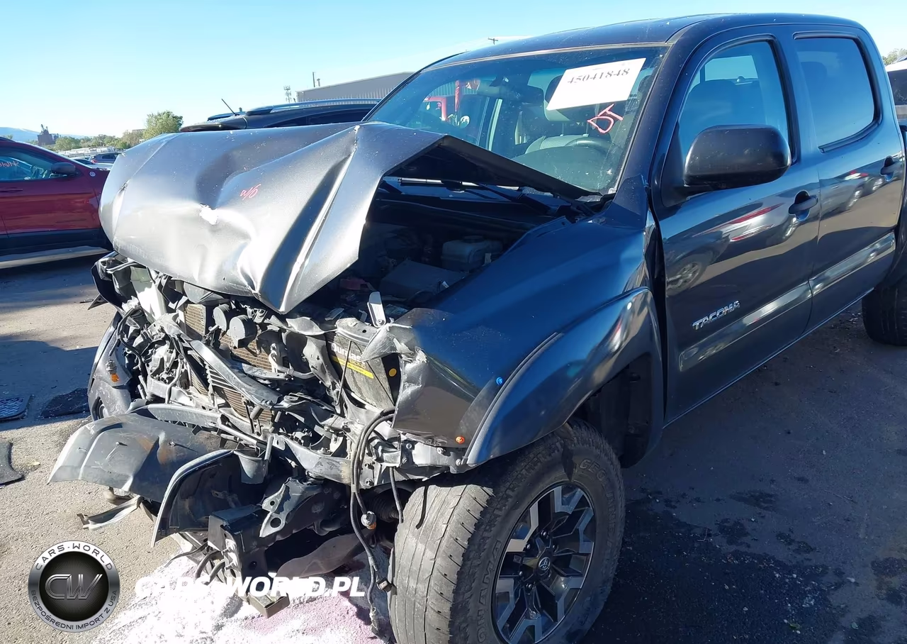 2014 Toyota Tacoma Base V6 VIN:3TMLU4EN3EM148001 - 6