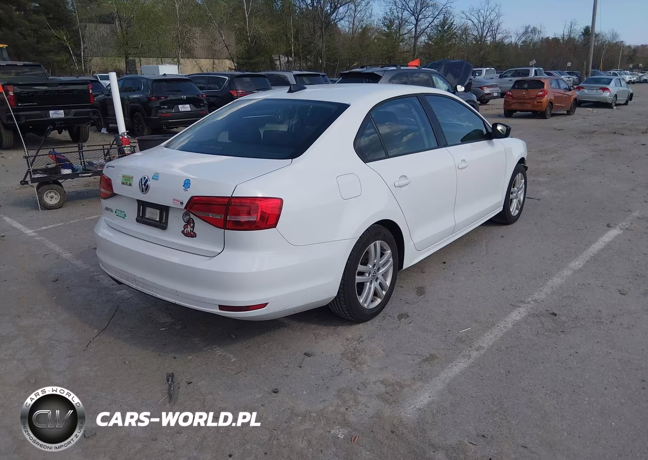 2015 Volkswagen Jetta 2.0L S VIN:3VW2K7AJ4FM350527 - 4