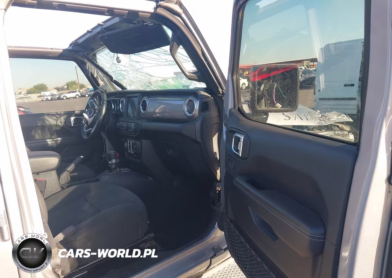 2021 Jeep Wrangler Unlimited Sahara VIN:1C4HJXEN5MW545126 - 5