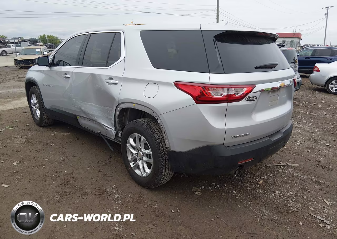 2019 Chevrolet Traverse Ls VIN:1GNERFKWXKJ183573 - 3