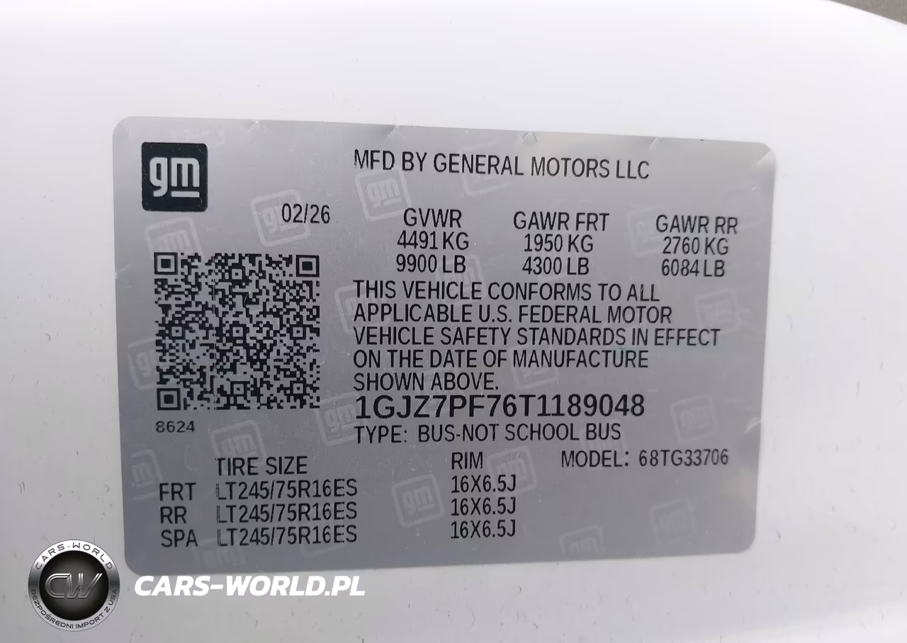 2026 GMC Savana Passenger 3500 Extended Wheelbase, Lt, Rwd VIN:1GJZ7PF76T1189048 - 9