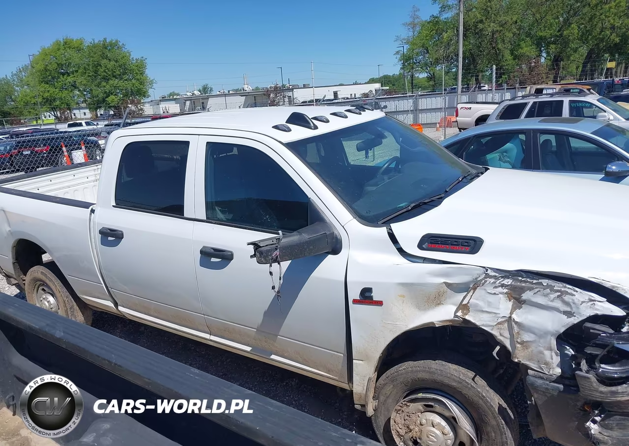 2024 Ram 2500 Tradesman 4X4 6'4 Box VIN:3C6UR5CL7RG234551 - 13