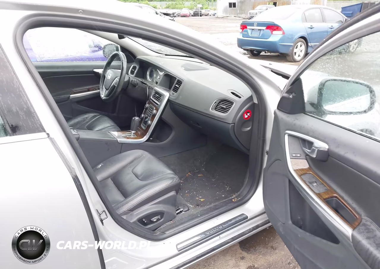 2012 Volvo S60 T5 VIN:YV1622FS3C2106907 - 5