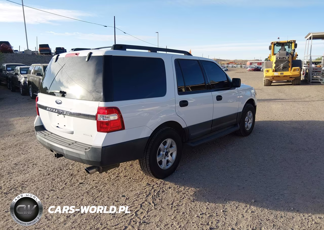 2016 Ford Expedition Xl VIN:1FMJU1GT8GEF50831 - 4