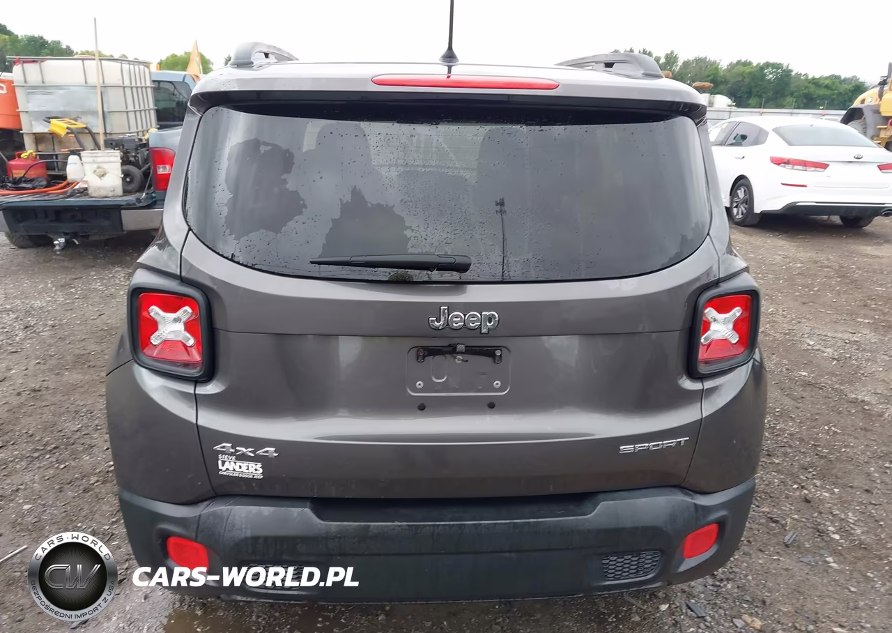 2017 Jeep Renegade Sport 4X4 VIN:ZACCJBAB8HPG01023 - 17