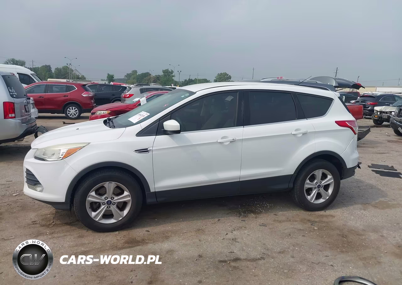 2015 Ford Escape Se VIN:1FMCU9G98FUA19788 - 14