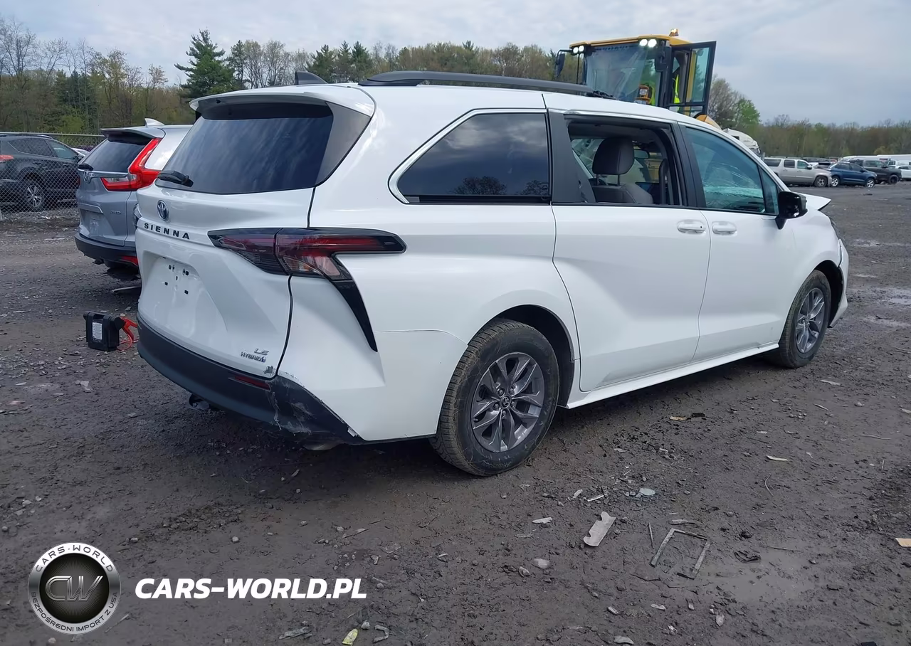 2024 Toyota Sienna Le VIN:5TDKSKFC3RS121812 - 4