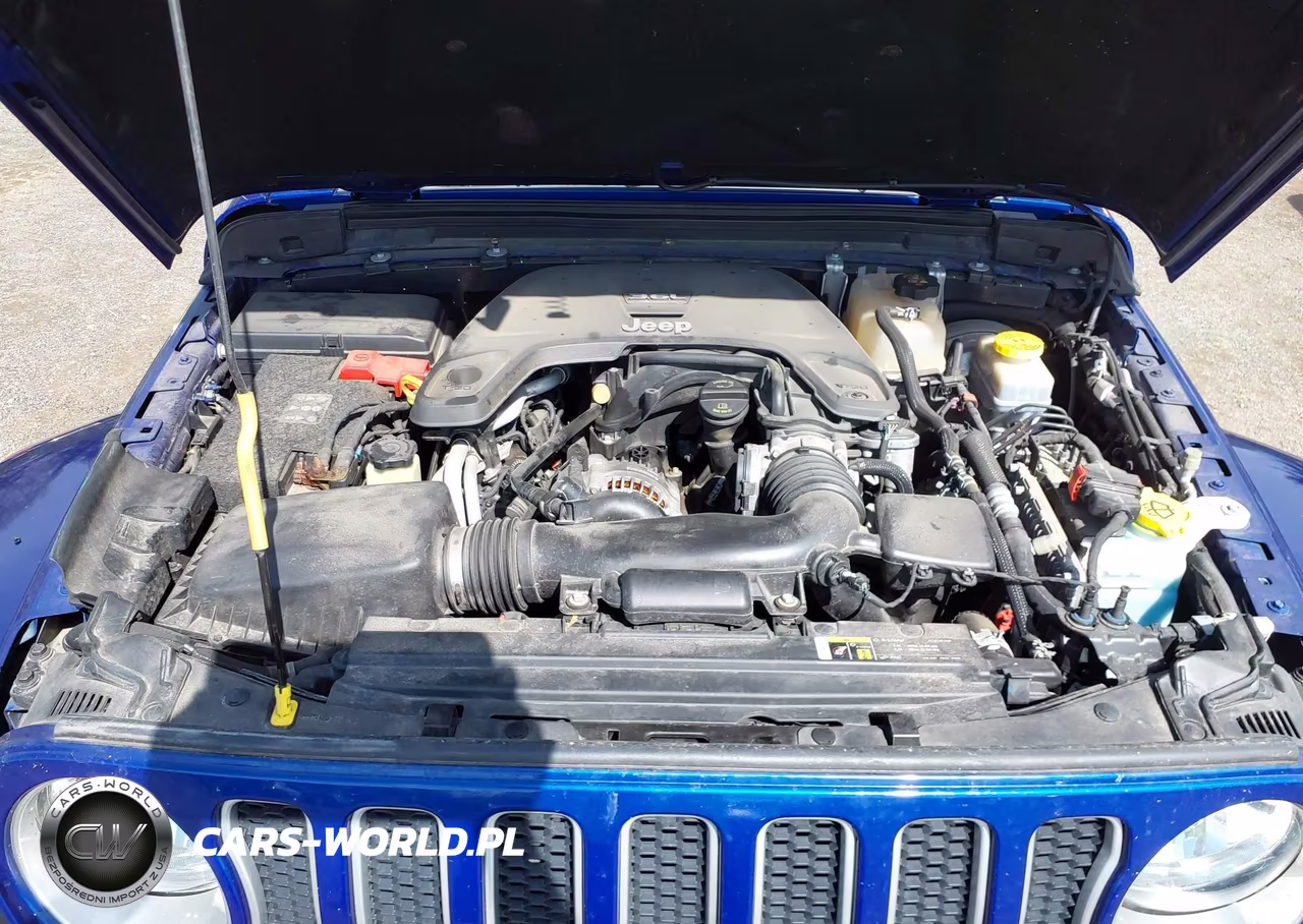 2018 Jeep Wrangler Unlimited Sahara 4X4 VIN:1C4HJXEG0JW253381 - 10