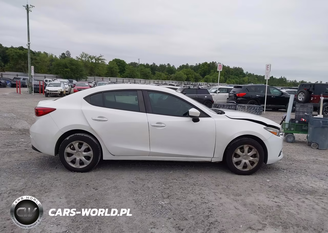 2018 Mazda Mazda3 Sport VIN:3MZBN1U78JM159691 - 13