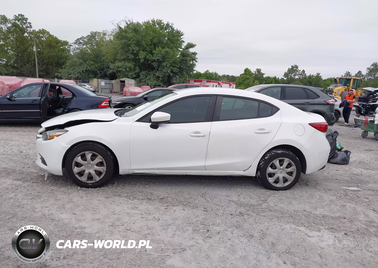 2018 Mazda Mazda3 Sport VIN:3MZBN1U78JM159691 - 14