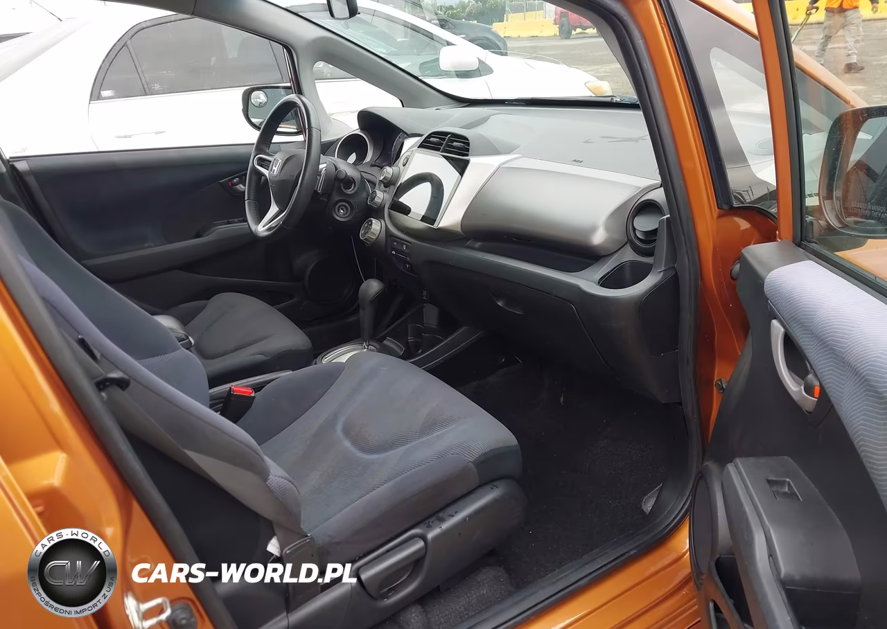2009 Honda Fit Sport VIN:JHMGE88419S061637 - 5
