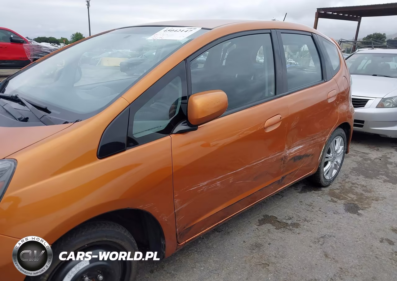 2009 Honda Fit Sport VIN:JHMGE88419S061637 - 6