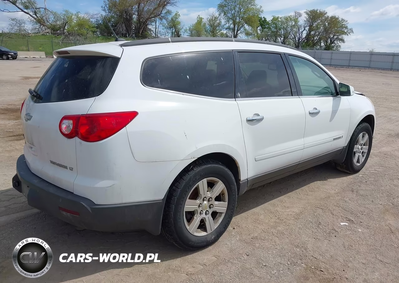 2009 Chevrolet Traverse Lt VIN:1GNER23D29S135897 - 4