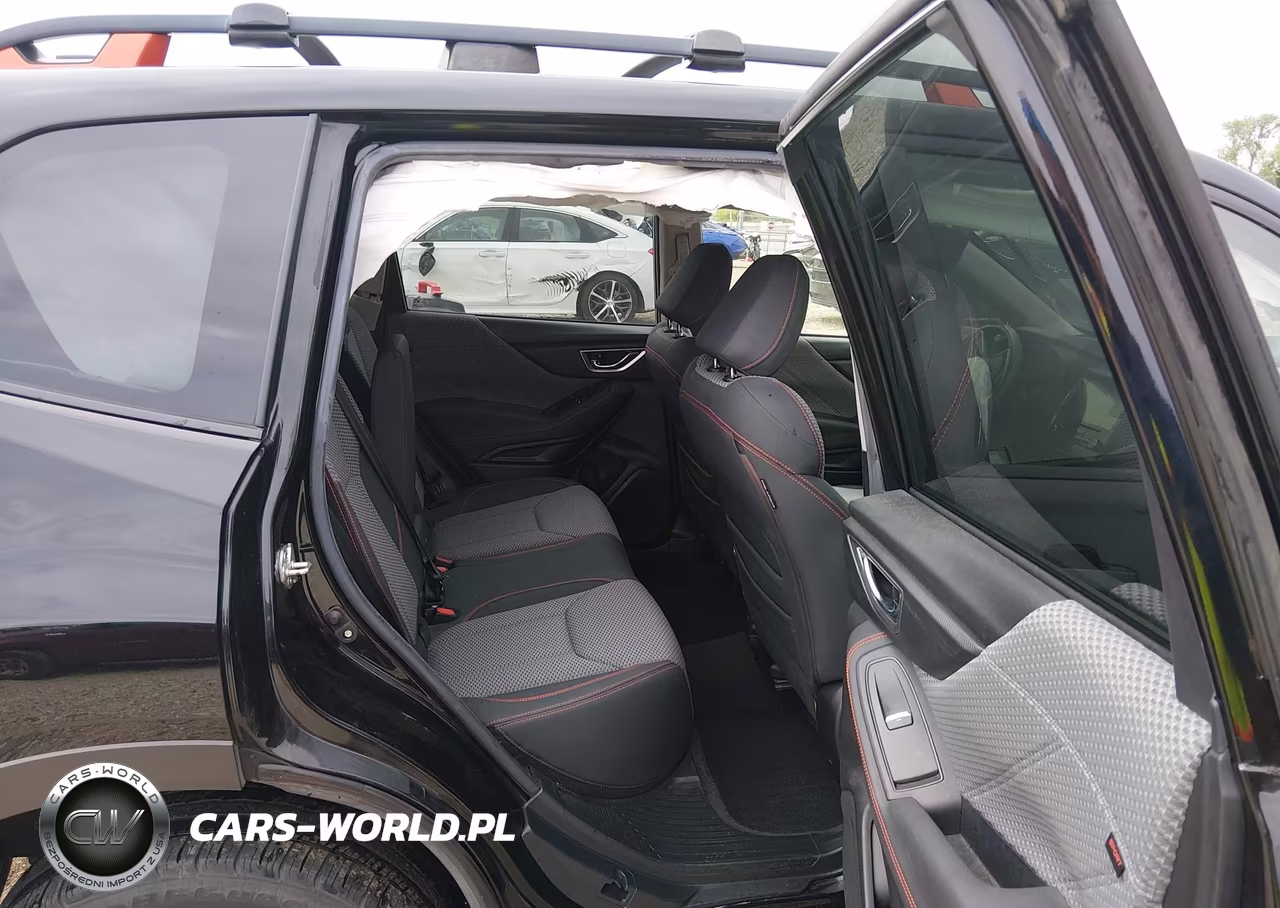 2020 Subaru Forester Sport VIN:JF2SKAMC3LH532041 - 8