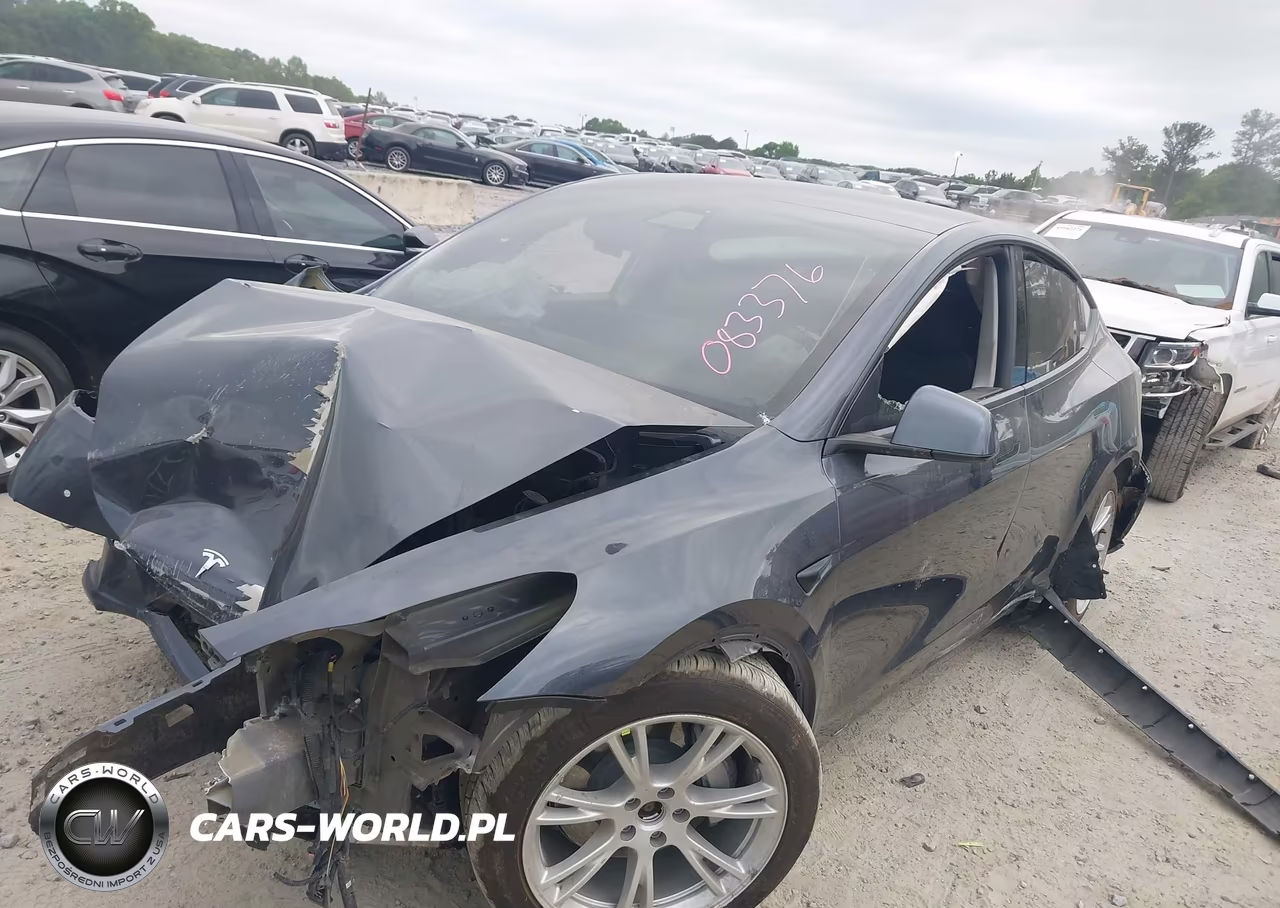 2021 Tesla Model Y Long Range Dual Motor All-Wheel Drive VIN:5YJYGDEE5MF083376 - 2