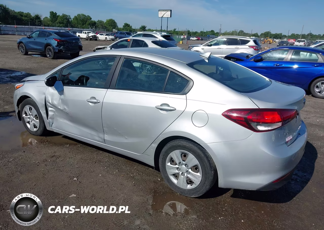 2017 Kia Forte Lx VIN:3KPFK4A79HE143605 - 3